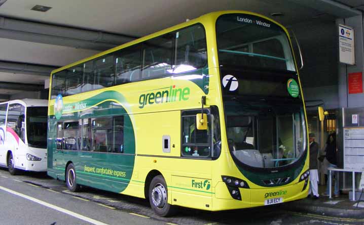 First Berkshire Green Line Volvo B9TL Wright 37986